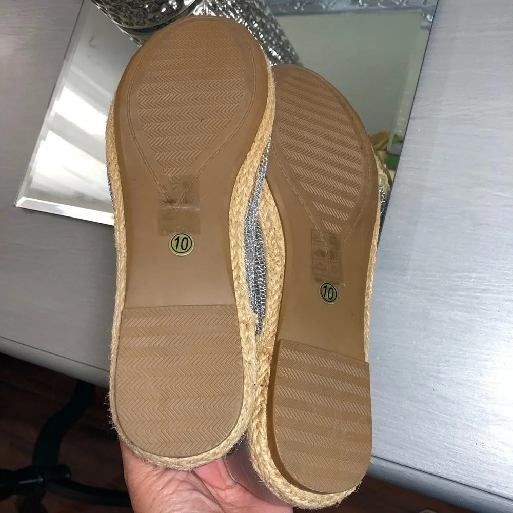 Patrizia womens espadrille