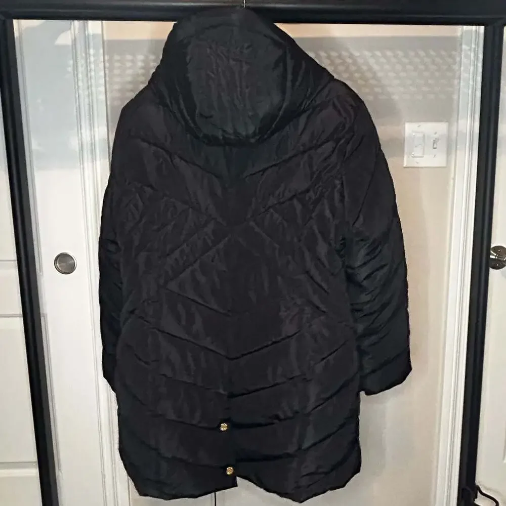 Justice jacket closure