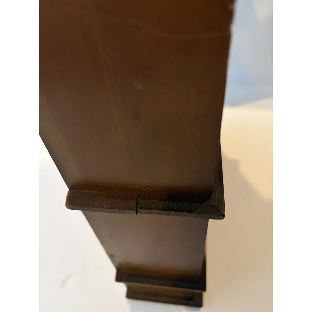 N/A this wooden