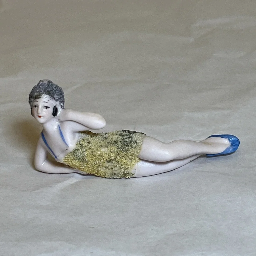 ANTIQUE ART DECO GERMAN BISQUE BATHING BEAUTY NUDE FIGURINE Vtg‎ 5684 Textured