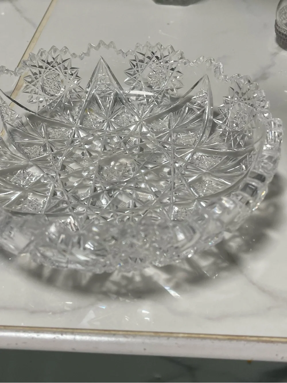 Crystal Cut Glass Decorative Serving Bowl - Clear