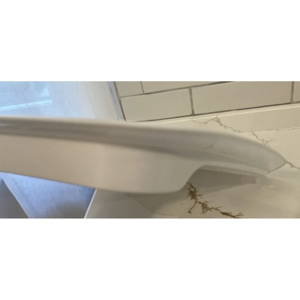 Rubbermaid small dish