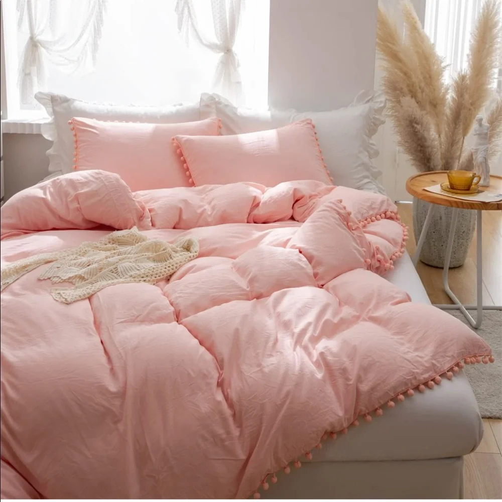 - - New Pink Pom Pom Fringe Duvet Cover Set