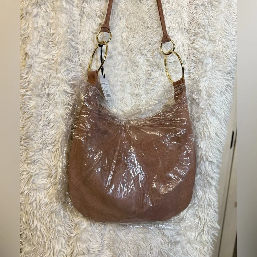 Marlon hardware zip top