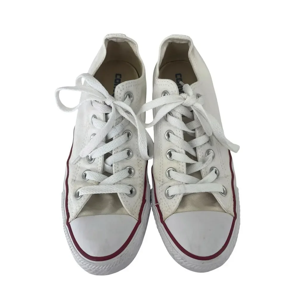 Converse classic pair