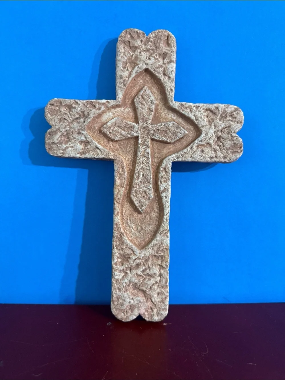 N/A textured carved