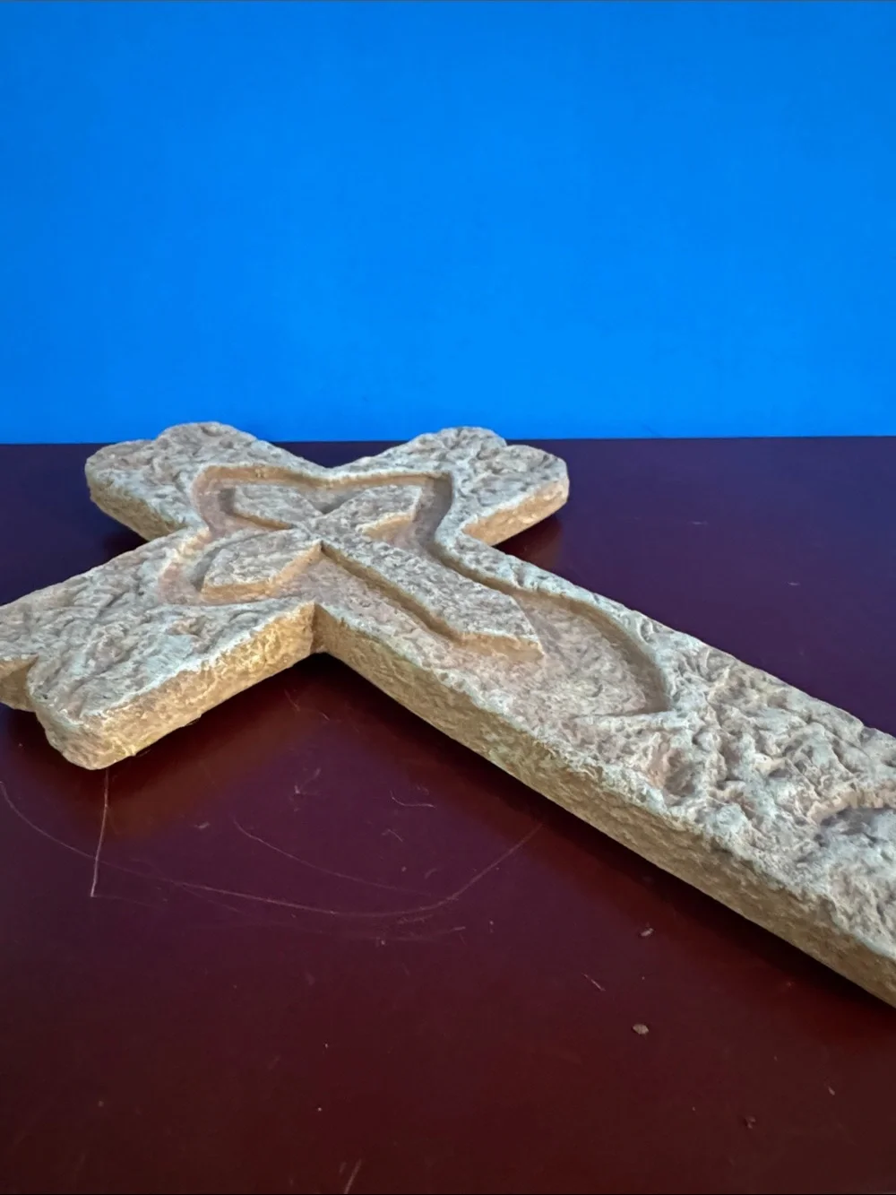 N/A textured carved