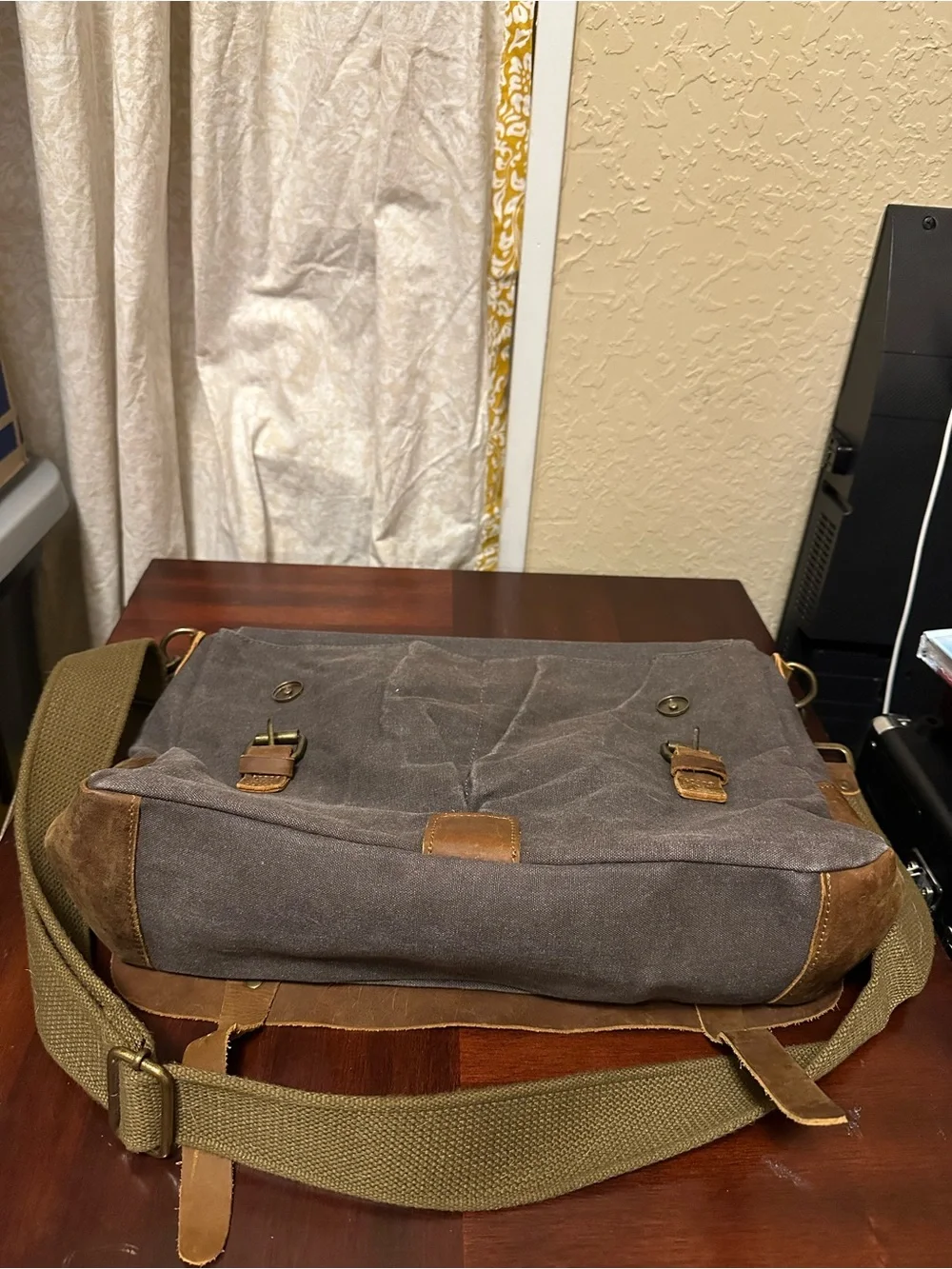 Gootium Vintage Canvas Leather Shoulder/Messenger computer Bag, Khaki 15X12