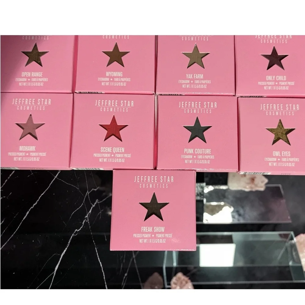 Jeffree Star Cosmetics - Single Eyeshadow Bundle 13 county - BRAND NEW!