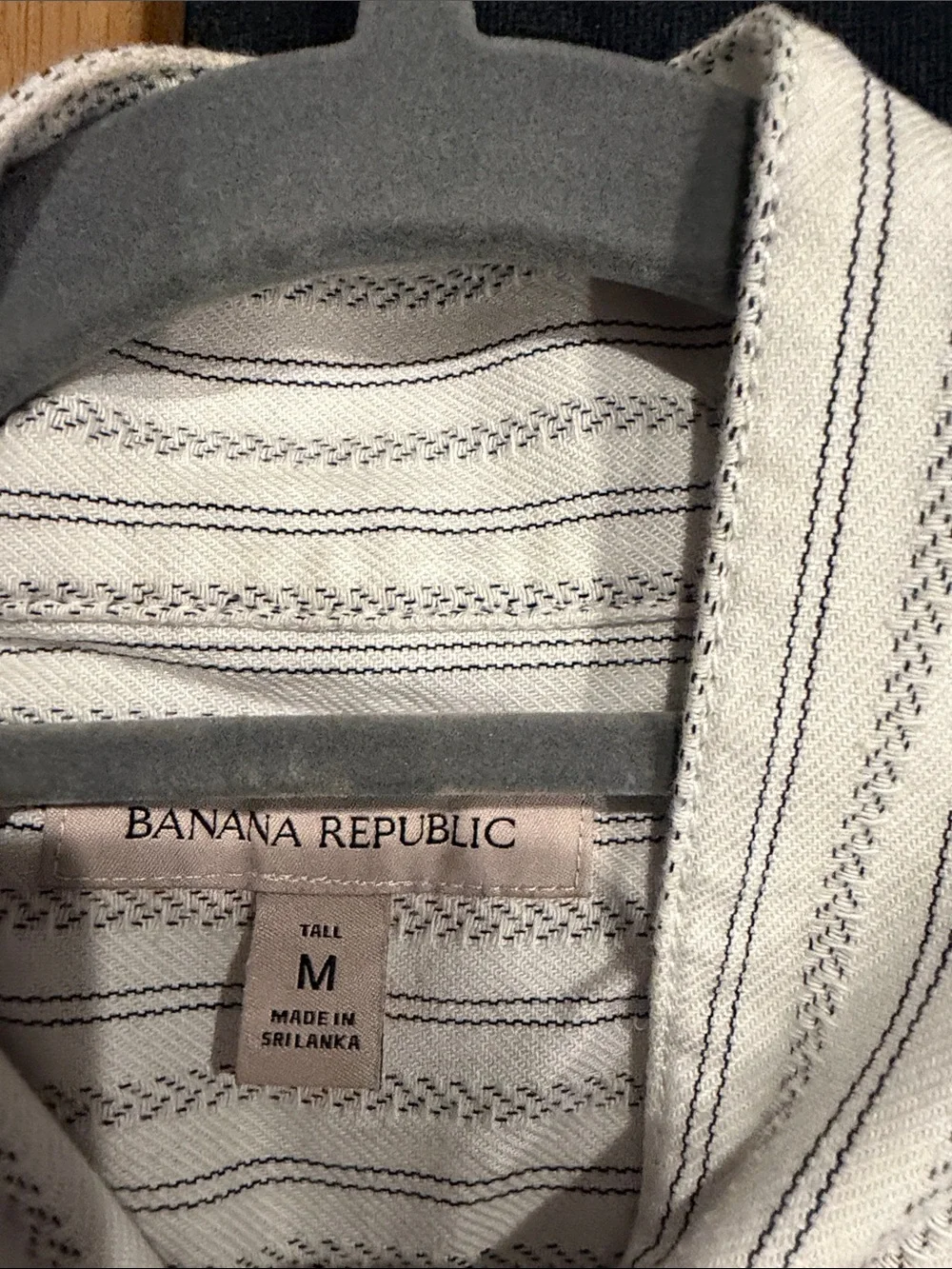Banana Republic high stand
