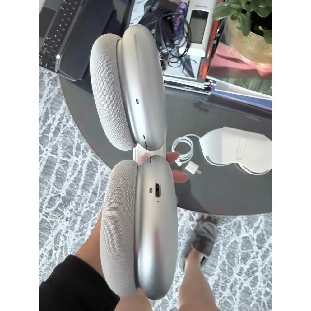 Apple 🌸 airpods