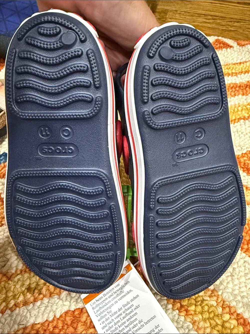 CROCS lightweight navy
