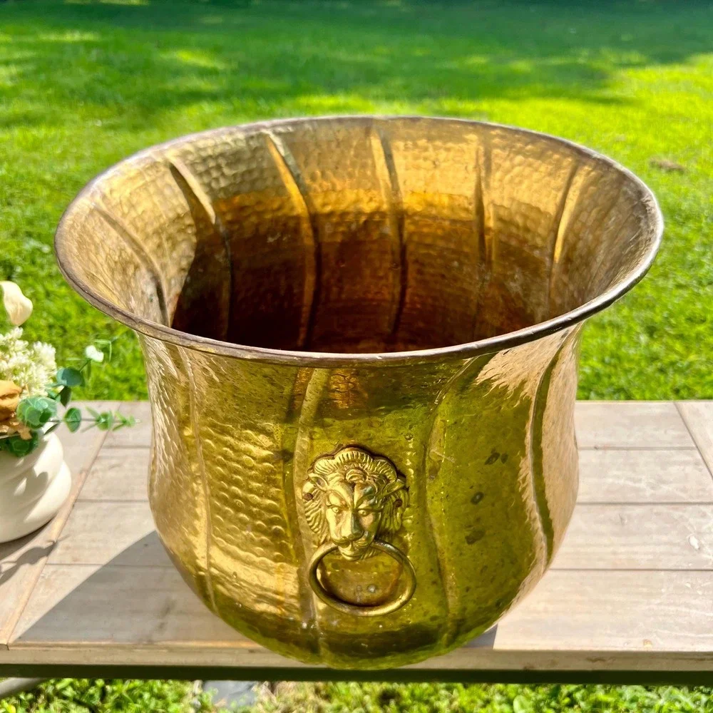 N/A planter has