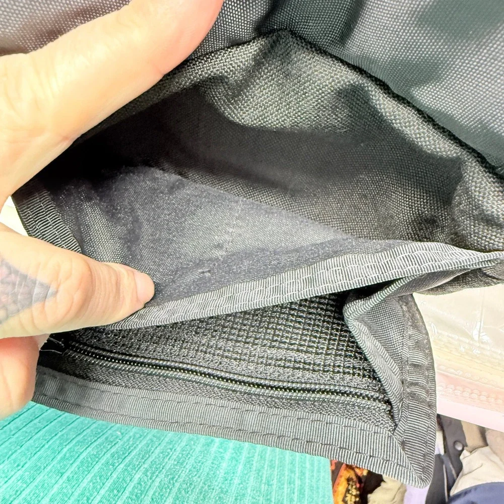 Bass crossbody bag