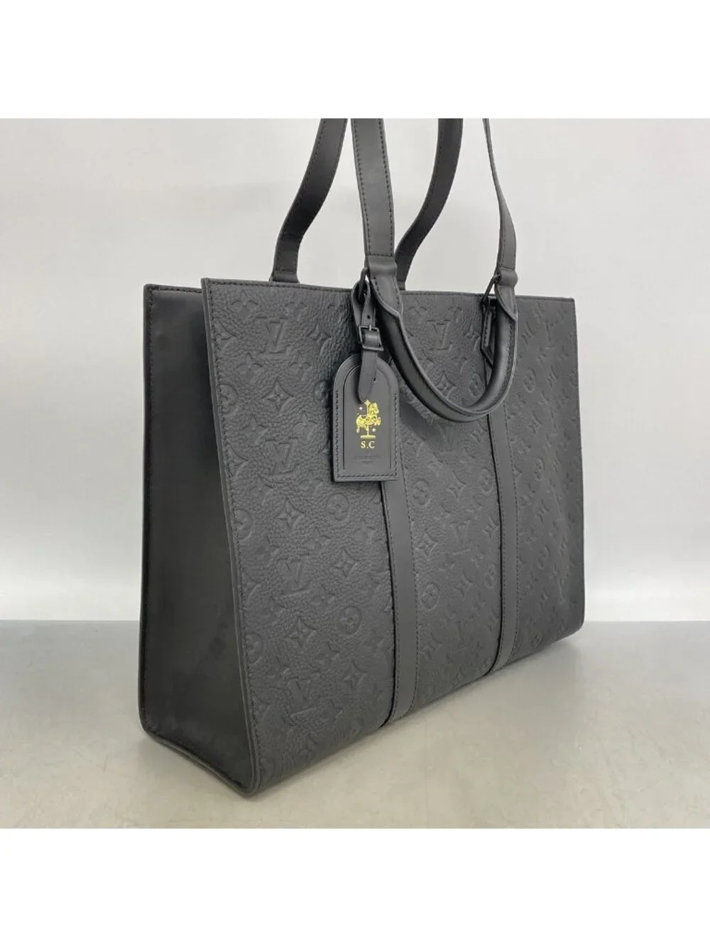 Louis Vuitton this authentic