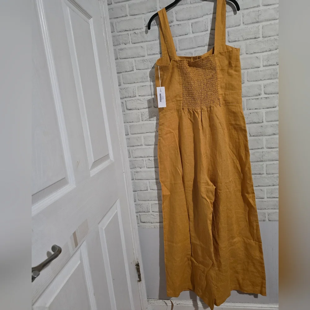 Reformation 100% linen