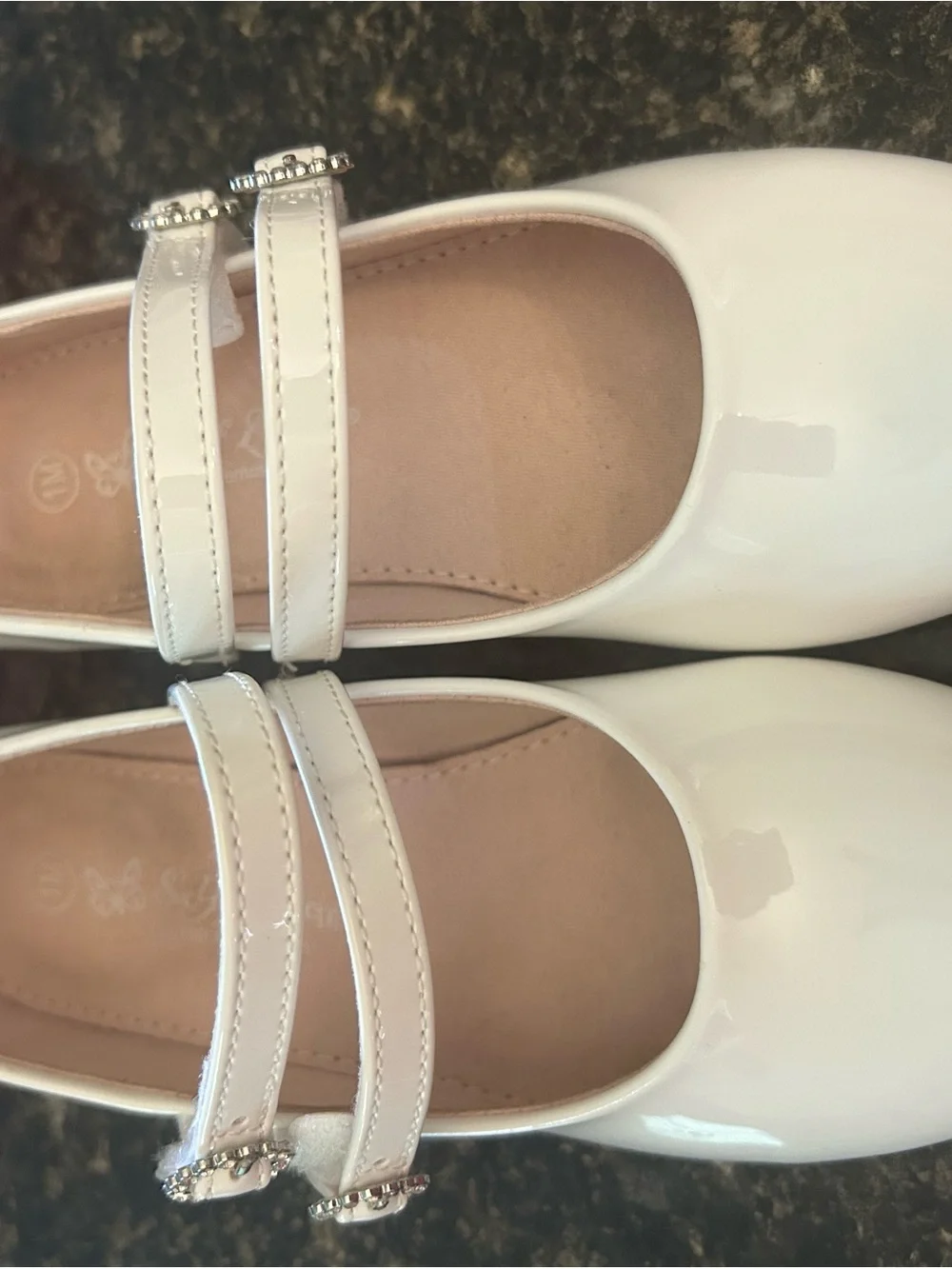 N/A classic white
