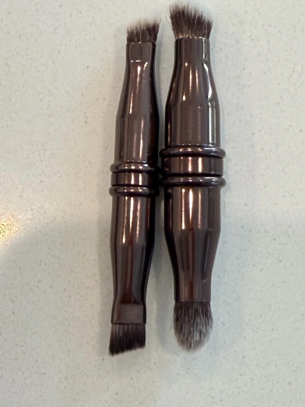Hourglass dual ended