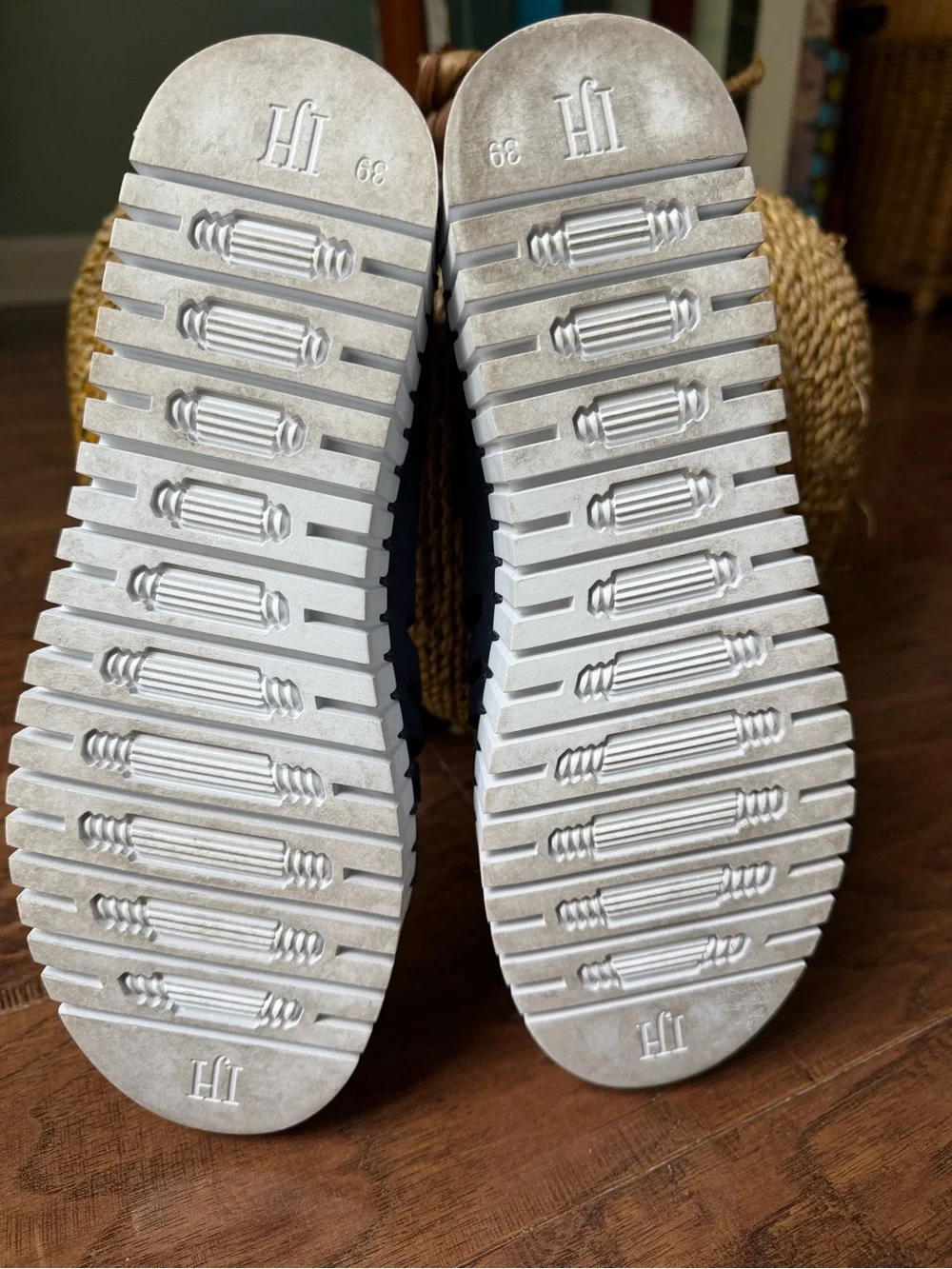 Ilse Jacobsen breathable cutout