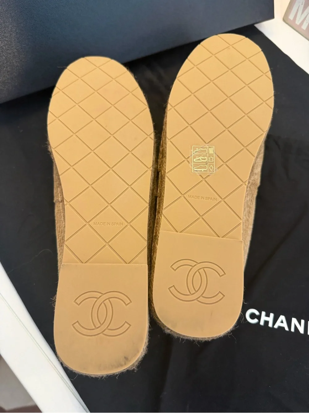 CHANEL classic espadrille