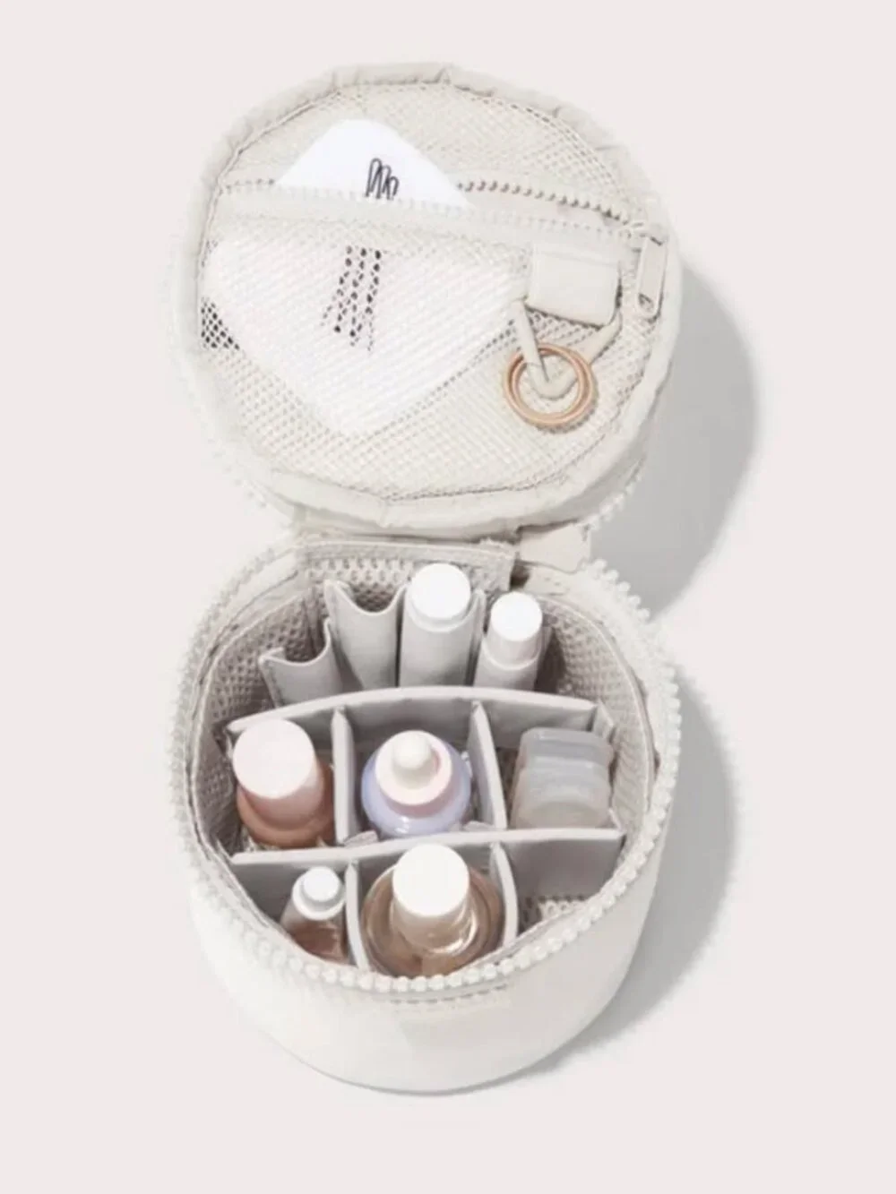 Dagne Dover Cream Round Travel Makeup Organizer