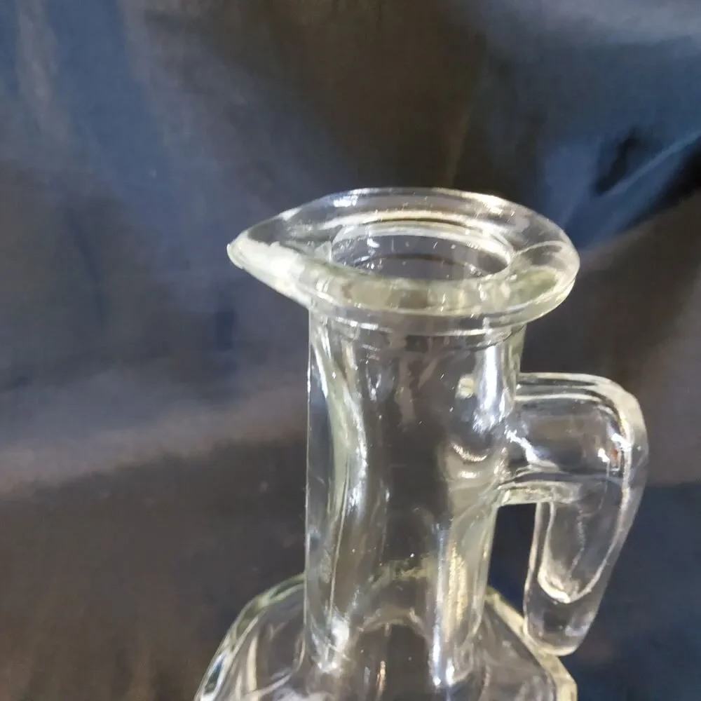 Unbranded vintage clear