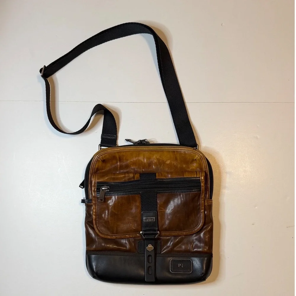 Vtg Tumi Crossbody Alpha Bravo Leather Annapolis Messenger Expandable Bag