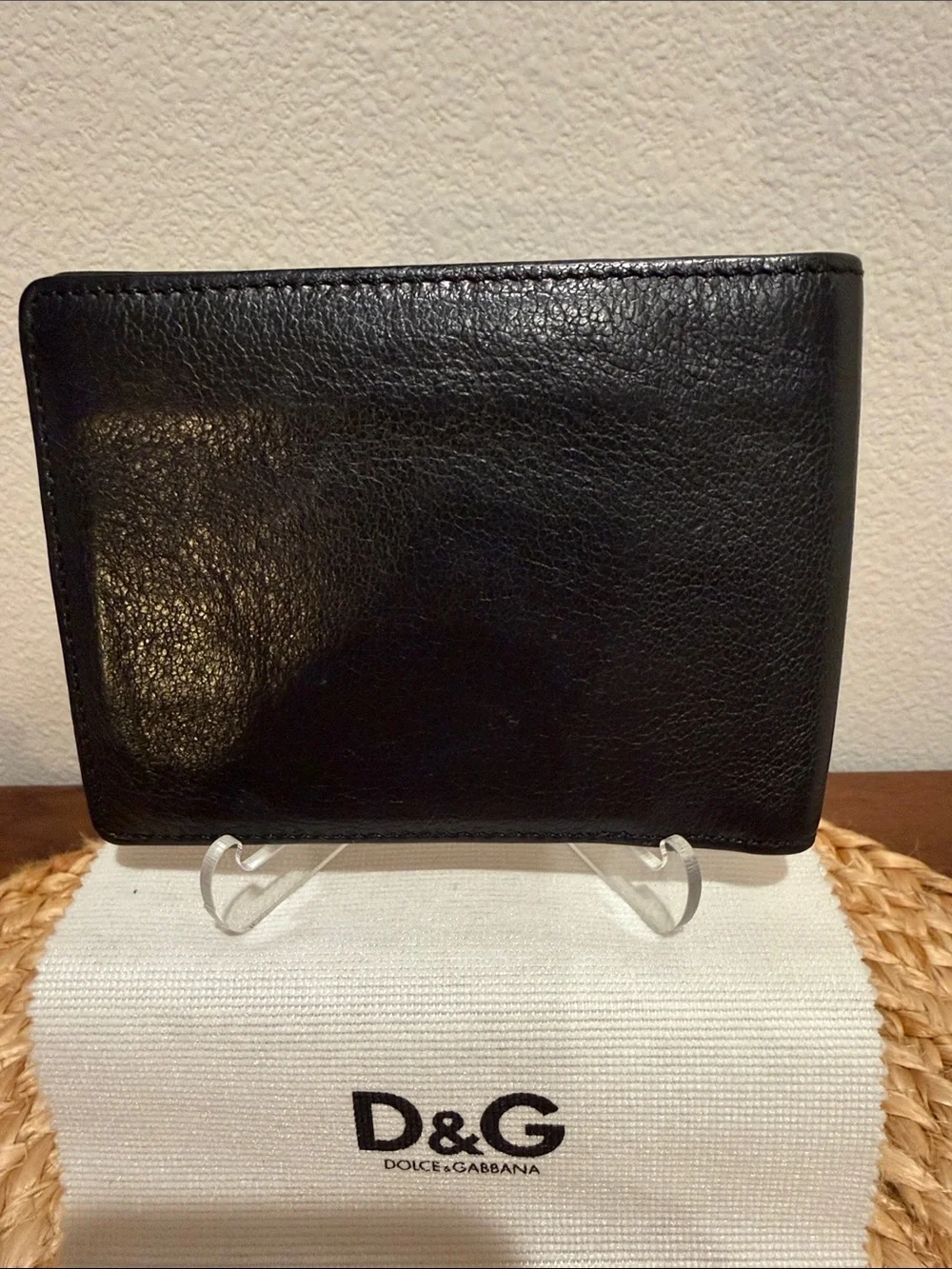 Dolce & Gabbana reposhing this