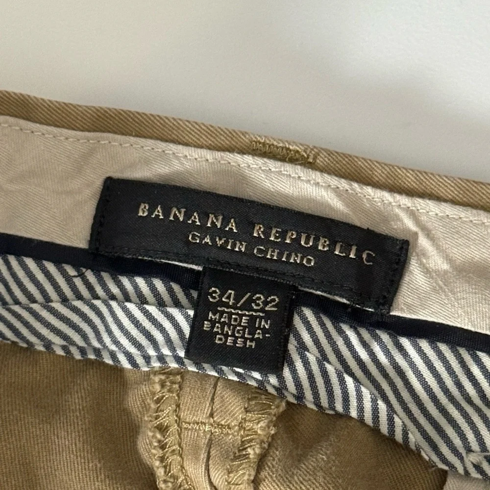 Banana Republic classic khaki