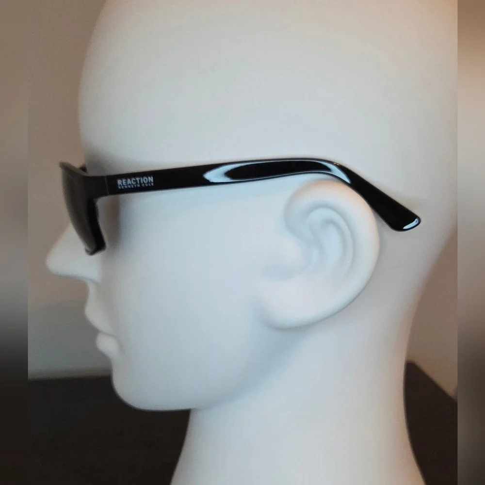 Kenneth Cole Reaction 🕶️ kenneth