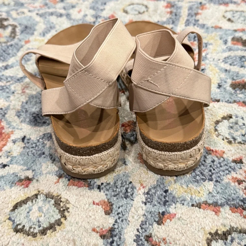 Steve Madden slip bandi