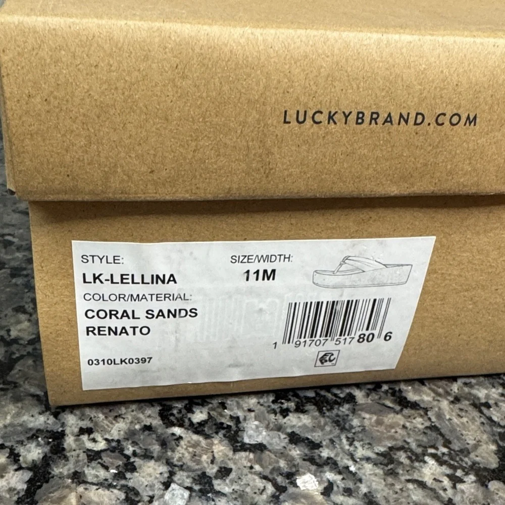 Lucky Brand chic yellow