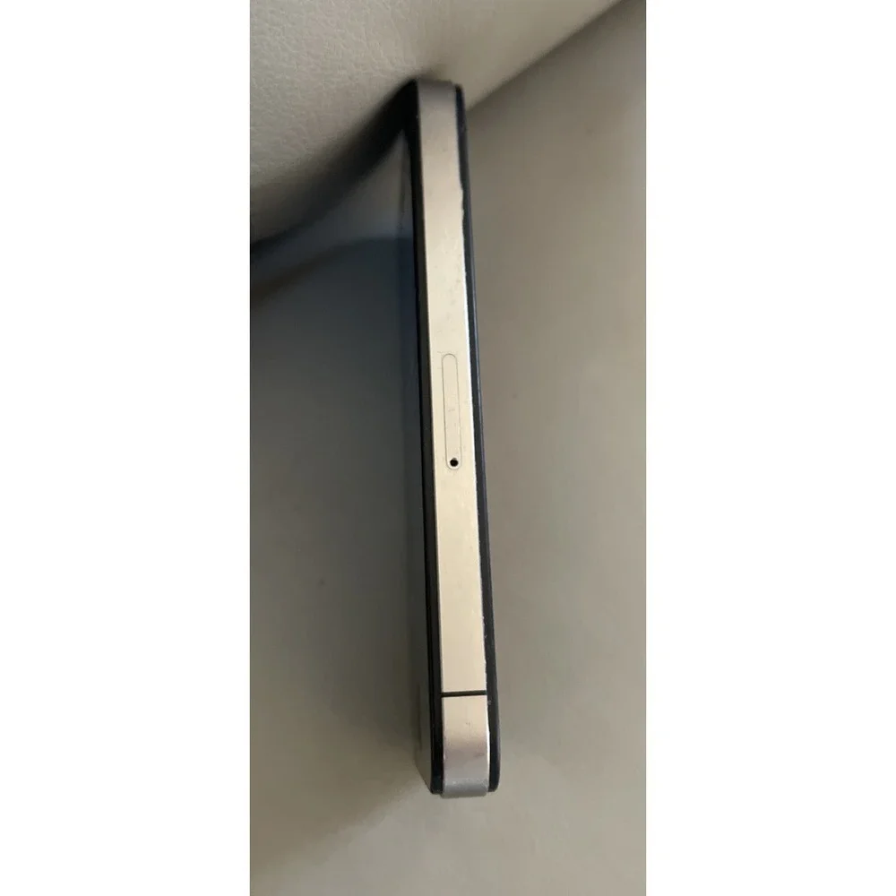 Apple iPhone 4 Black Working‎ Back Glass Broken