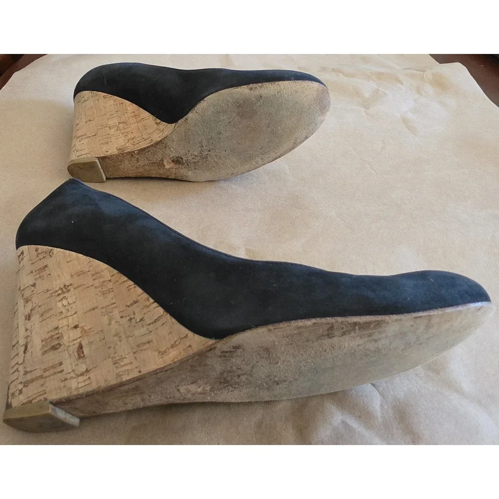 Stuart Weitzman Wedge 7.5 Black Suede Women's Heel Pump Classic Shoes