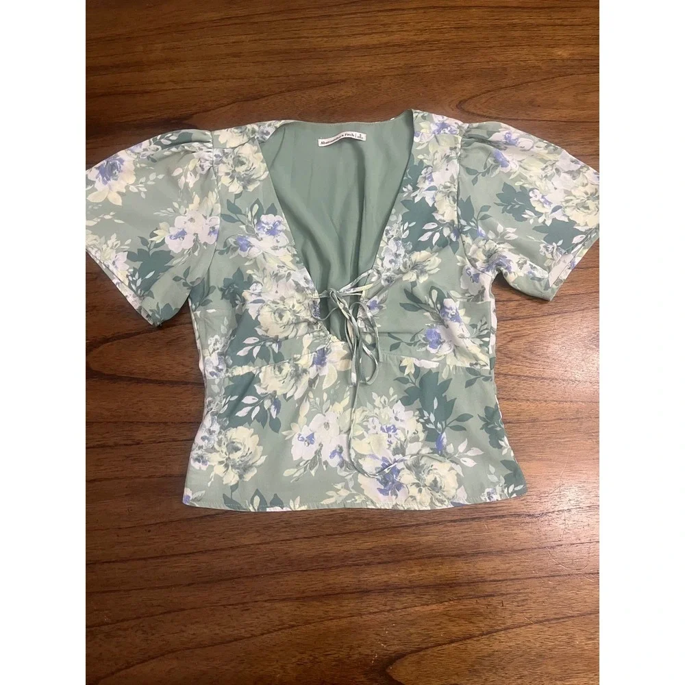 Abercrombie & Fitch Floral Tie Front Puff Sleeve Top Sage Green Small