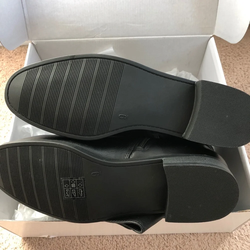 Dream Pairs black riding
