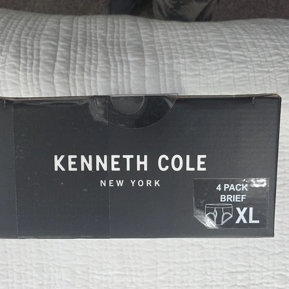 Kenneth Cole msrp $37