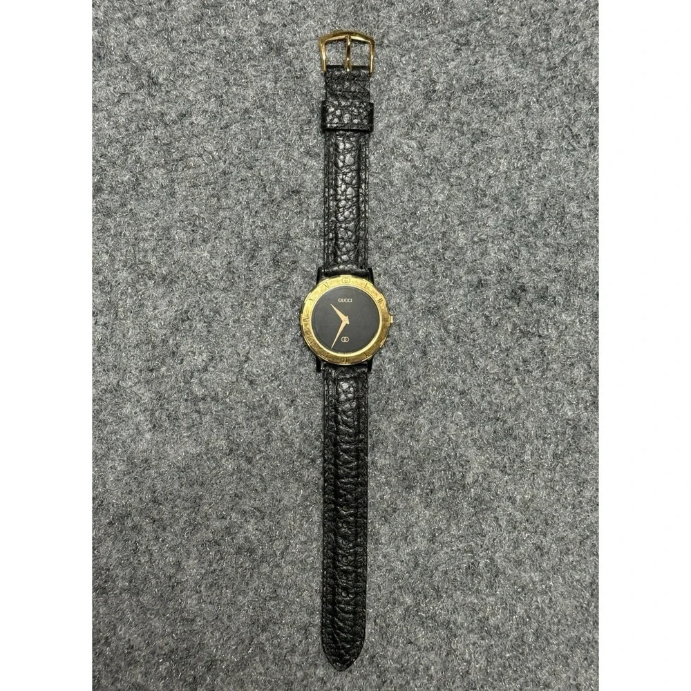 Gucci vintage wristwatch