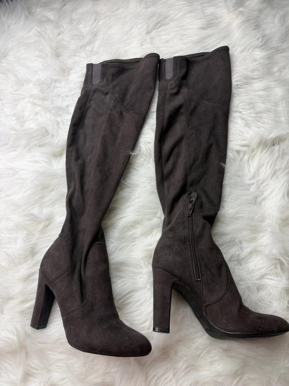 Unisa brown suede