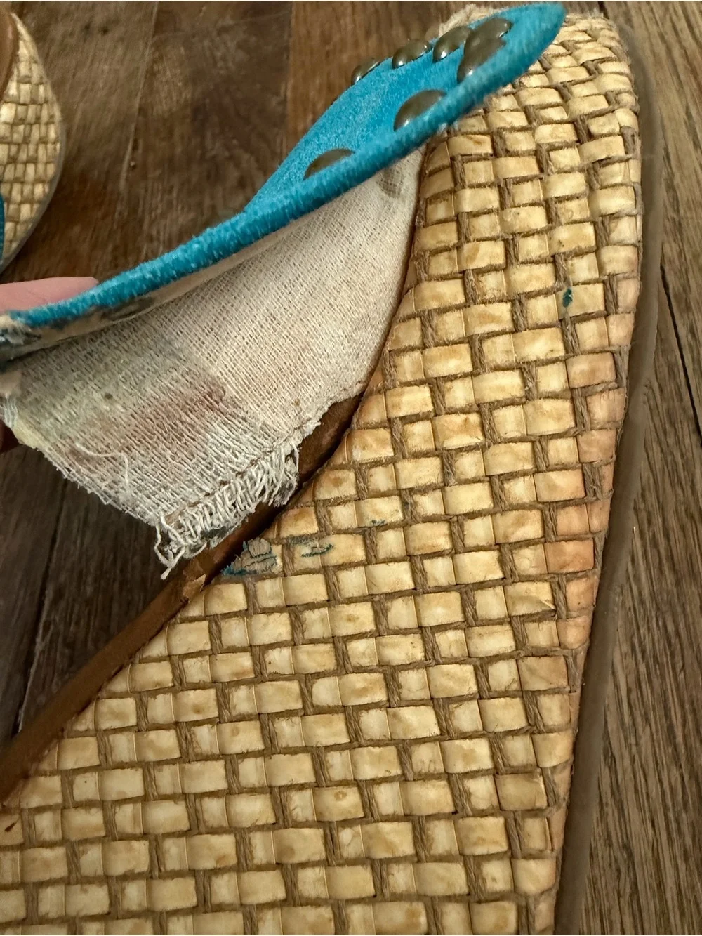 Coconuts by Matisse turquoise suede