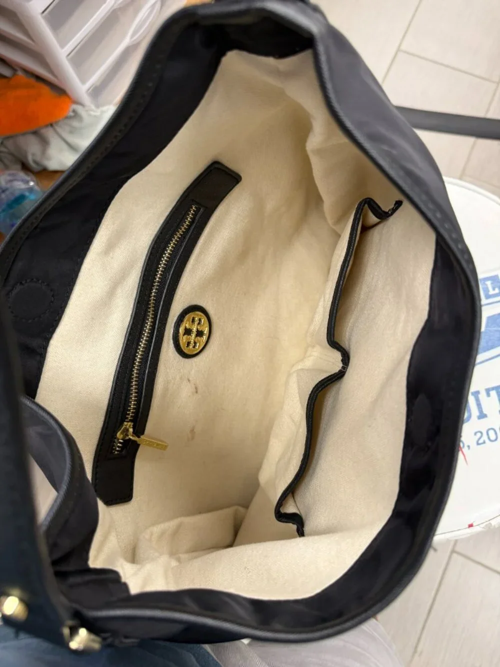 Tory Burch nice shape
