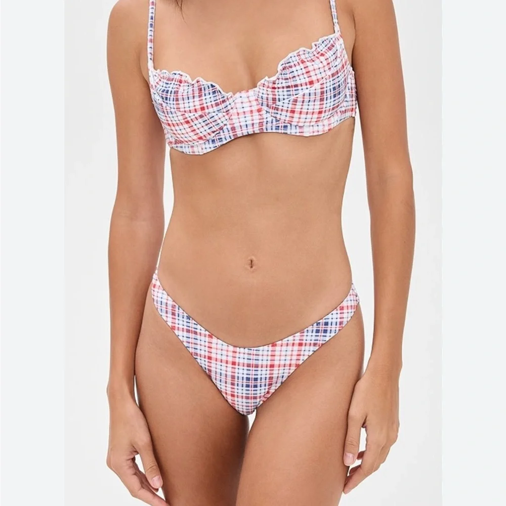 Frankies Bikinis nwt