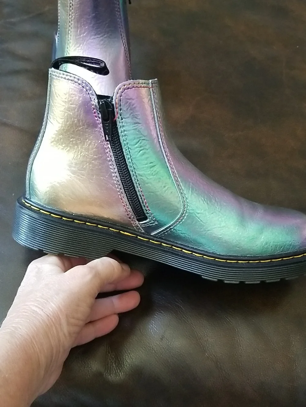 Dr. Martens kids chelsea