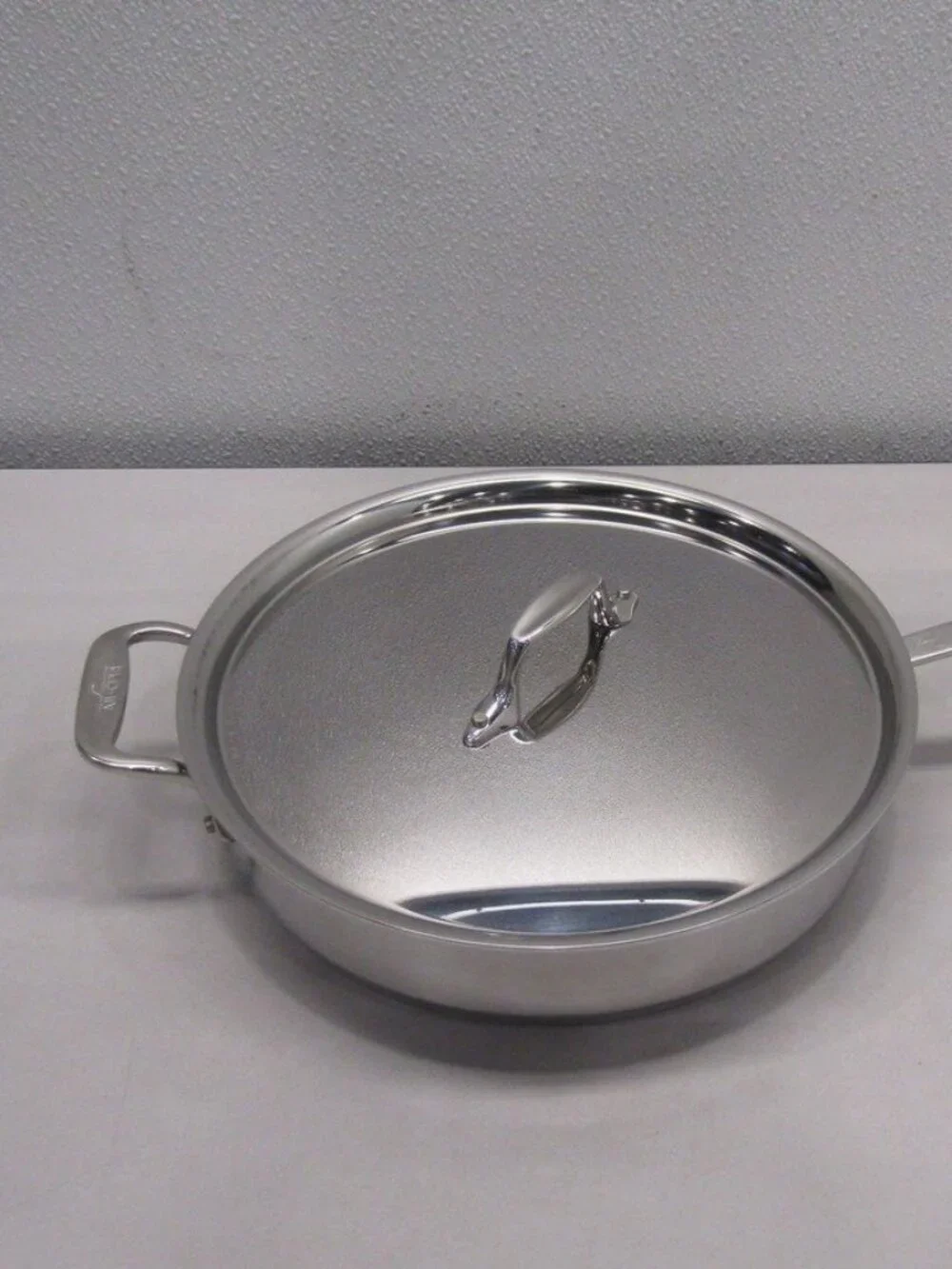 All-Clad D3 3Ply Stainless Saute Pan With Lid And Handle 3qt