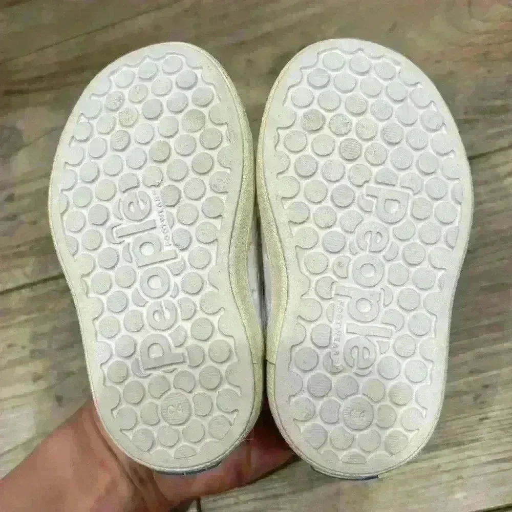 people footwear used last