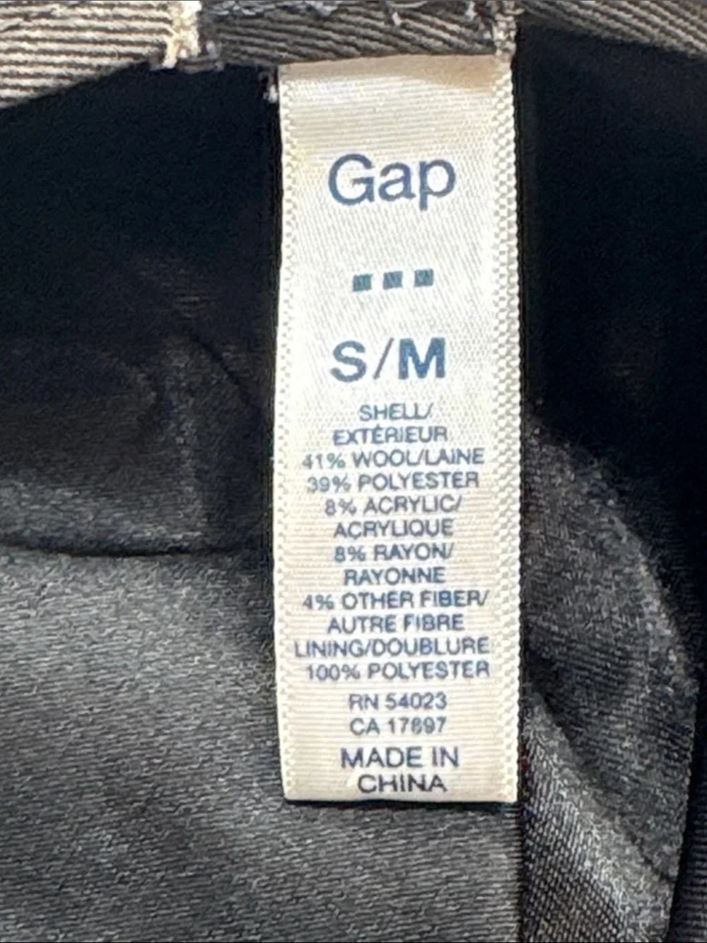 GAP stylish gray