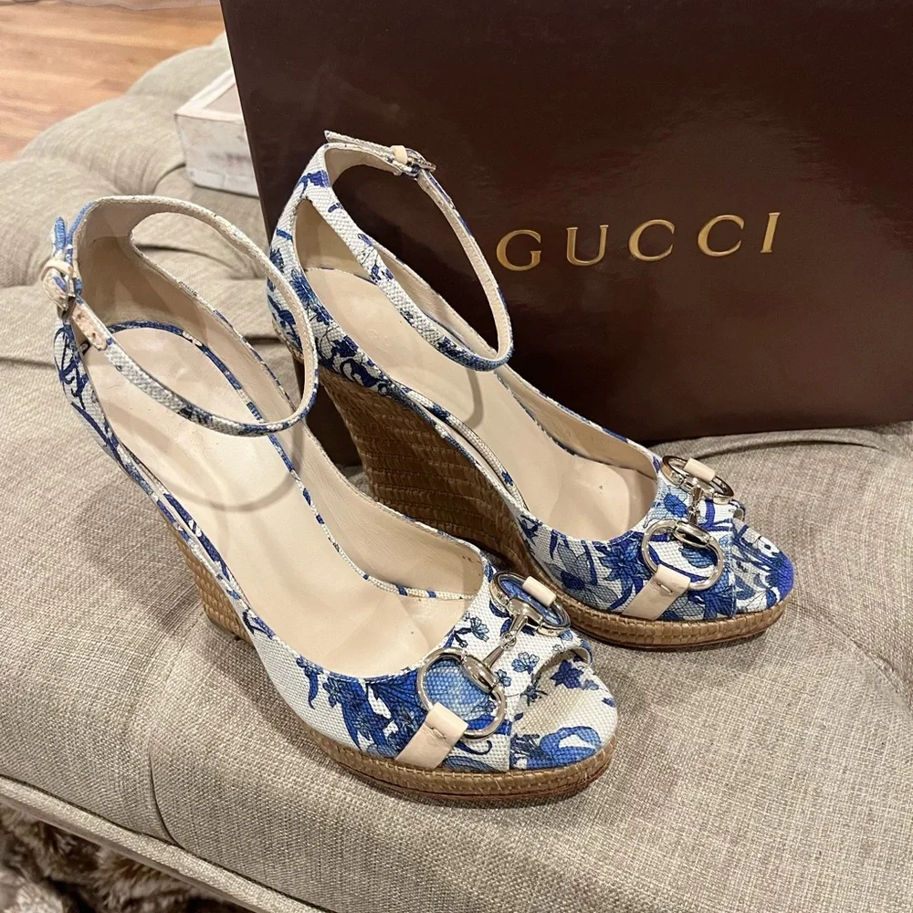 Gucci wedge sandals