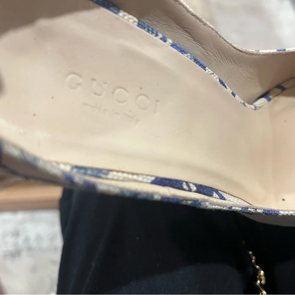 Gucci wedge sandals