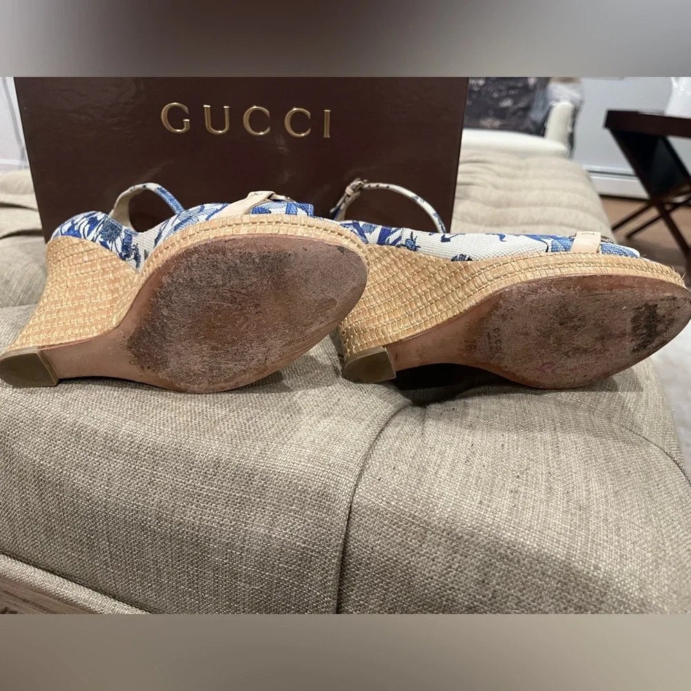 Gucci wedge sandals