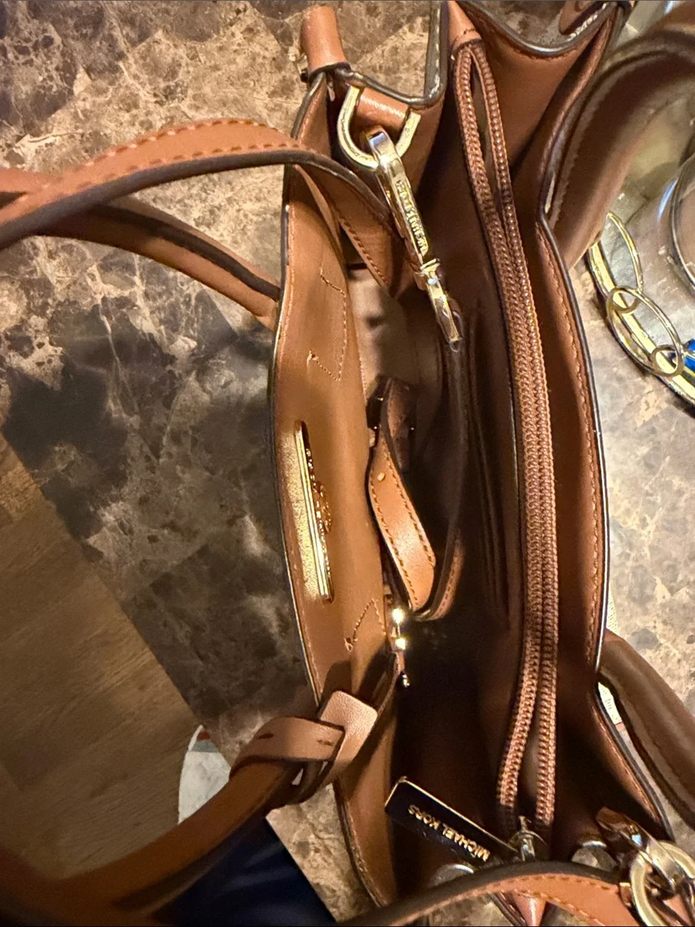 Michael Kors compact michael